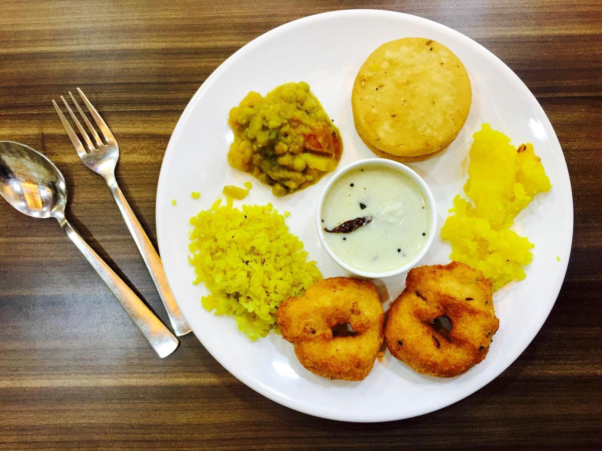 Eagle Nest Residency Hotel Kottakuppam Buitenkant foto