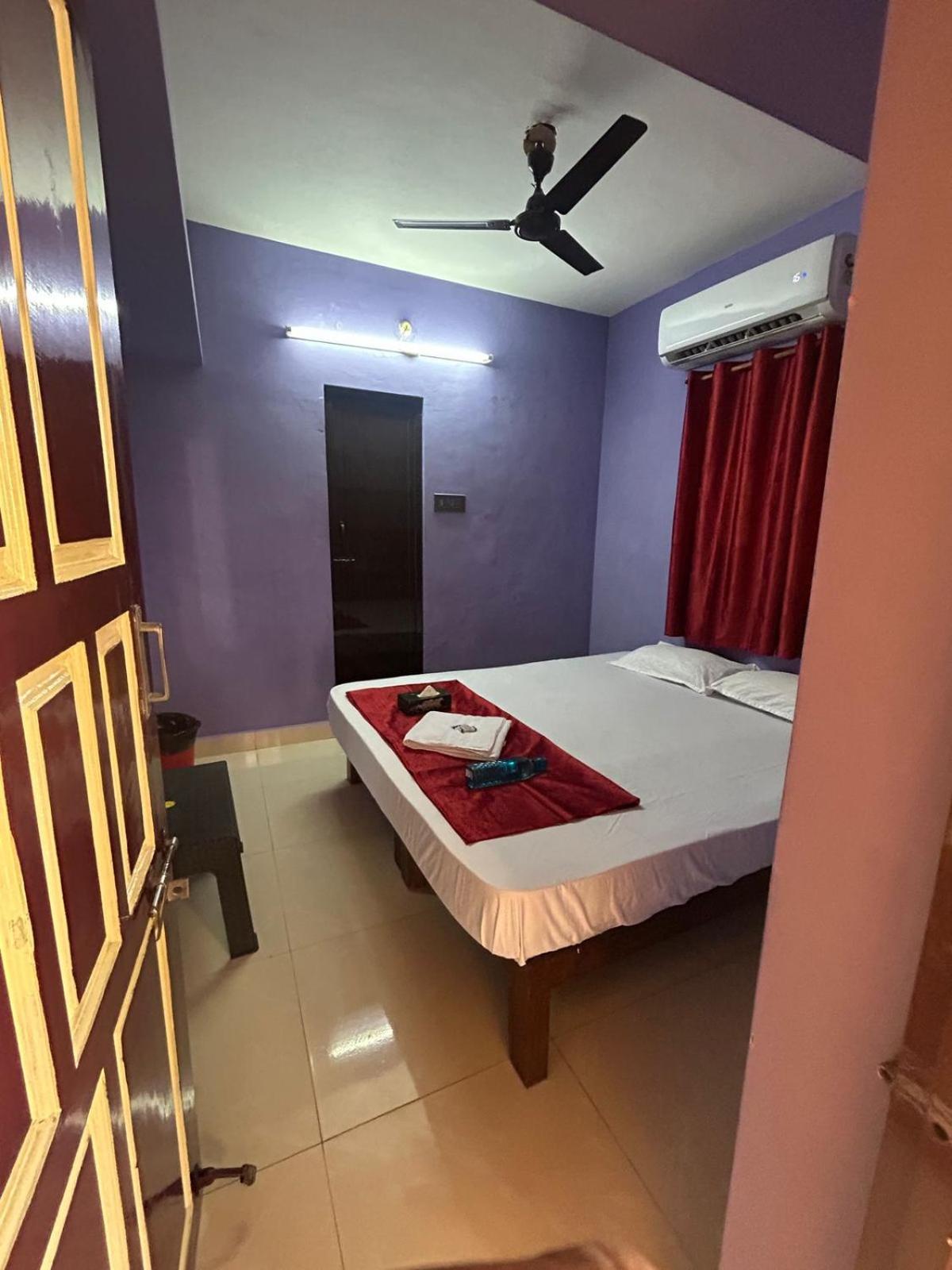 Eagle Nest Residency Hotel Kottakuppam Buitenkant foto